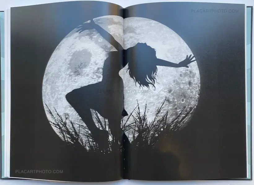 Oliver Stegmann – CIRCUS NOIR (SIGNED)