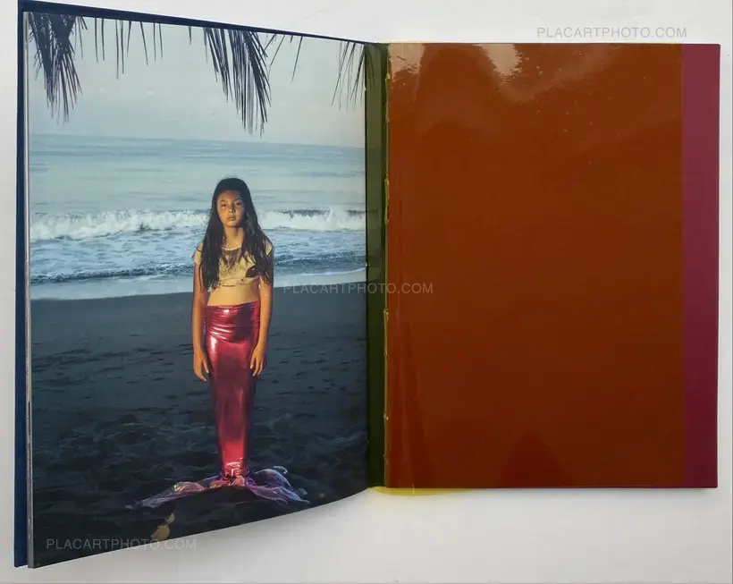 Claudia Lopez Ortega – The Three Corners of the ocean (Signed)