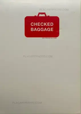 Christien Meindertsma – Checked Baggage : 3264 prohibited items