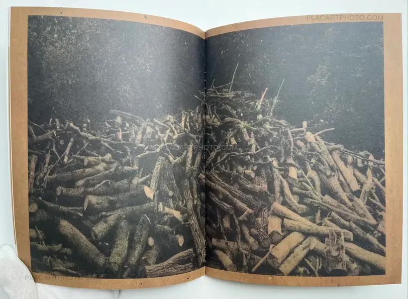 Marcelo Costa – Lugar Onde o Tempo Sofre (Place where Time Suffers) (Signed and numbered, edt of 500)