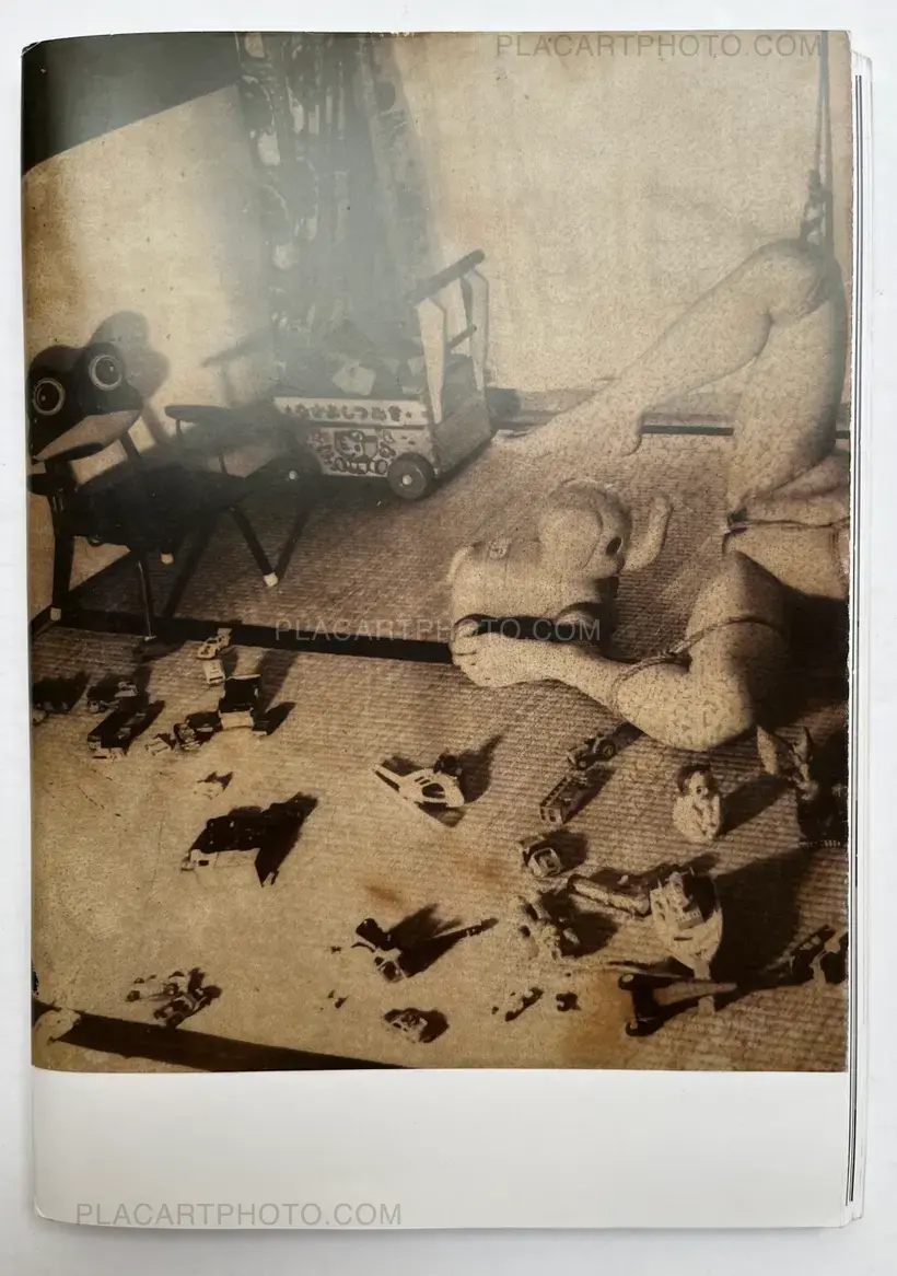 Nobuyoshi Araki – IMTOU