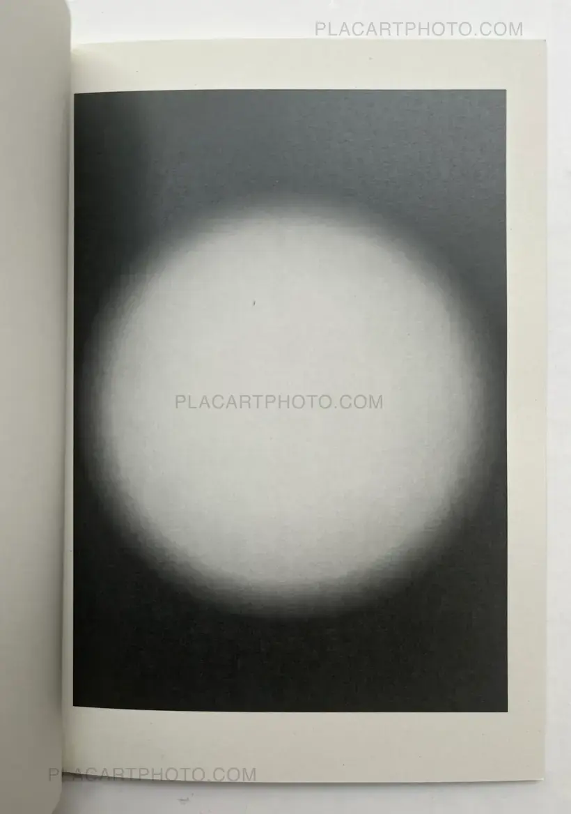 Jo-ey Tang – Le Précipice (Edt of 50 with print)