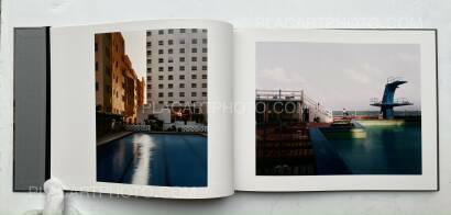 Joel Meyerowitz,Between the Dog and the Wolf Joel Meyerowitz,Between the Dog and the Wolf