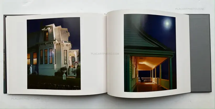 Joel Meyerowitz – Between the Dog and the Wolf