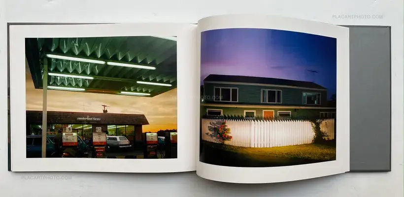 Joel Meyerowitz – Between the Dog and the Wolf