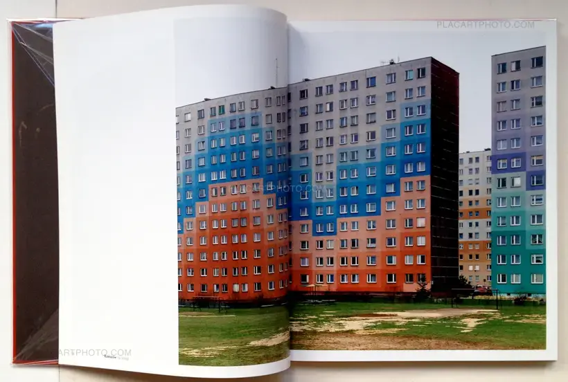 Mark Power – The Sound of two songs : Poland 2004-2009