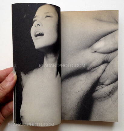 Kishin Shinoyama,Bibun : The Weekly Fluctuant Book No.13