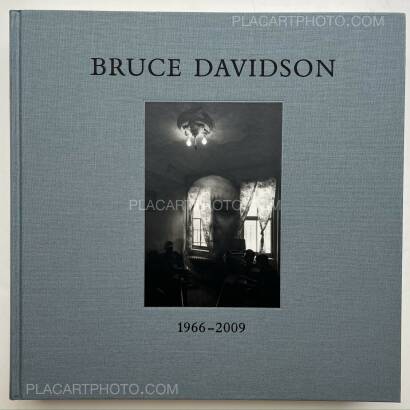 Bruce Davidson,Outside Inside