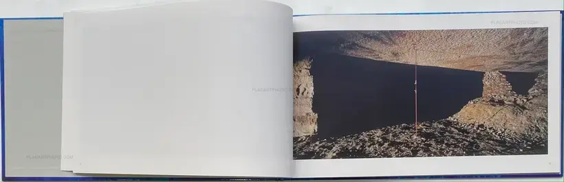 Naoya Hatakeyama – Ciel Tombé (with The Astrologer by Sylvie Germain )