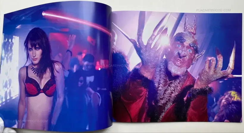 Paul Bradshaw – THE PARTY PORTFOLIO HONG KONG (EDT OF 100 SIGNED)