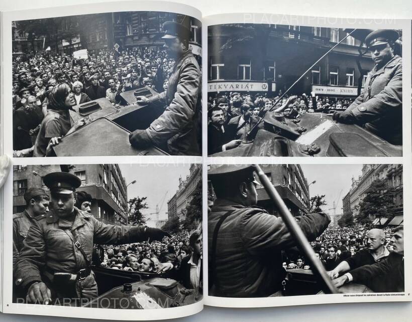 Josef Koudelka – Invasion Prague 68
