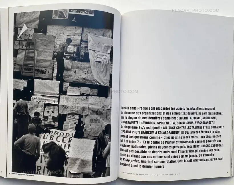 Josef Koudelka – Invasion Prague 68
