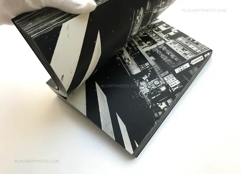 Daido Moriyama – Shinjuku (Signed)