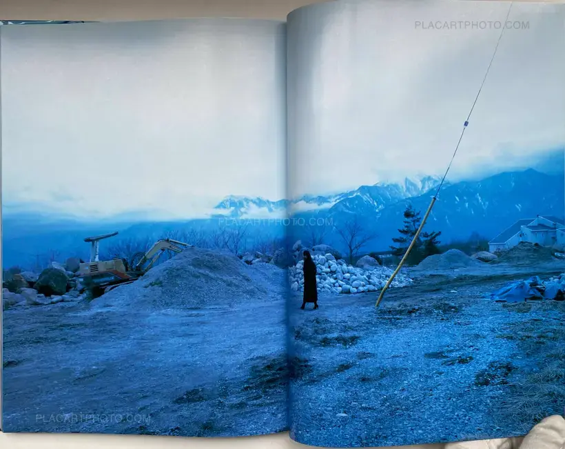 Nobuyoshi Araki – Junco Mihara