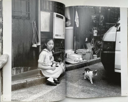 Nobuyoshi Araki,Tokyo Neko Machi (Living Cats in Tokyo) (WITH OBI)