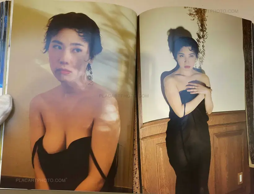 Nobuyoshi Araki – Okinawa Retsujo (Love Labyrinth: Passion in Okinawa) (WITH OBI)