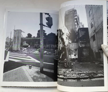 Nobuyoshi Araki,Fuyu e (Tokyo : a City Heading for Death) (WITH OBI)