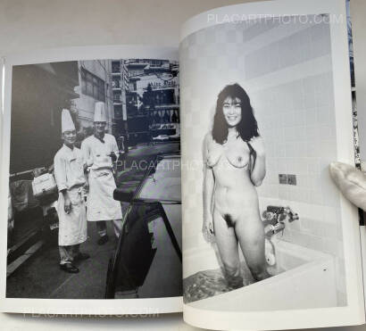 Nobuyoshi Araki,Fuyu e (Tokyo : a City Heading for Death) (WITH OBI)