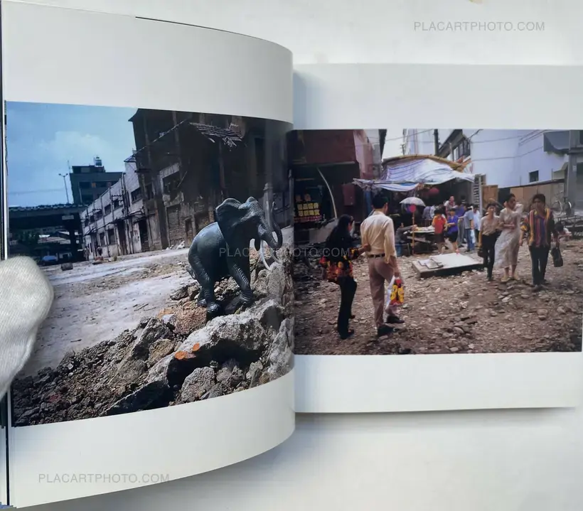 Nobuyoshi Araki – Shanhai-Gaeri no Araki (Anarchy Coming Back from Shanghai)