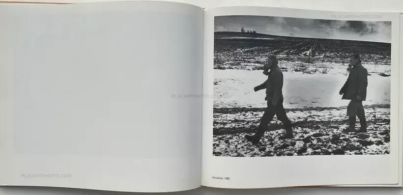 Jindřich Štreit – Vesnice je svet (The village is a global world)