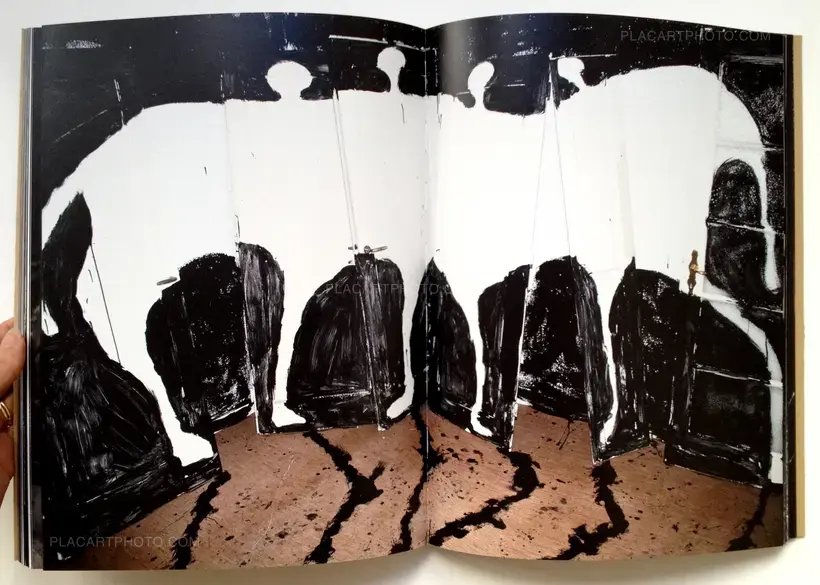 Augustin Rebetez – Anthill (Meteorites)