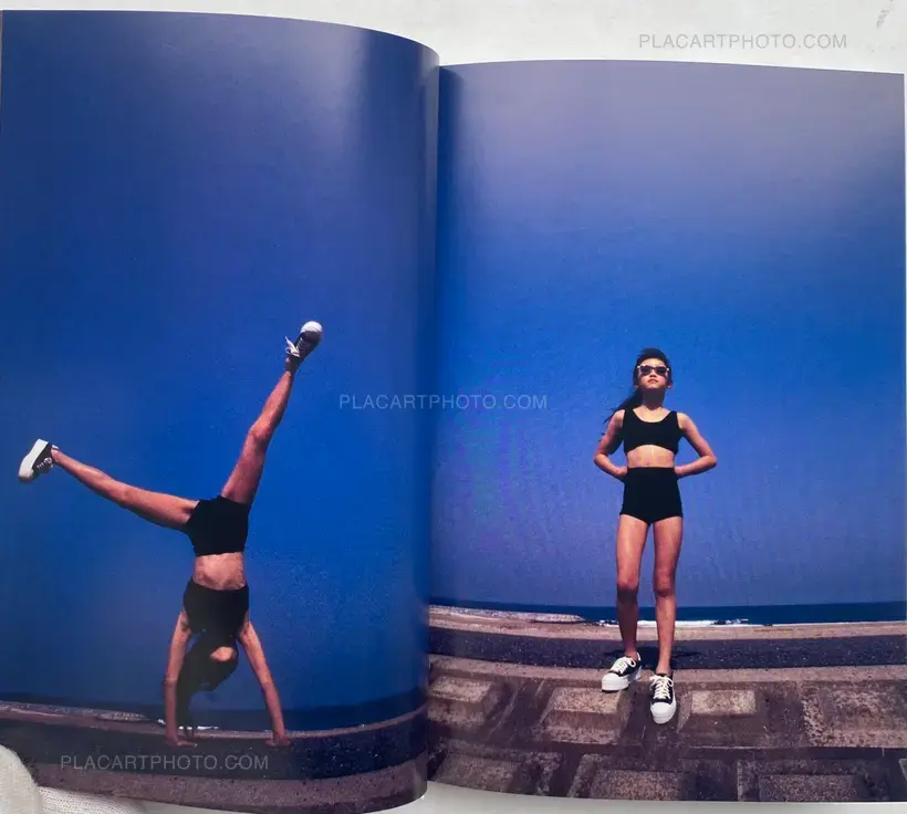 Kishin Shinoyama – Shojokan (The Young Girls' House) (WITH OBI)