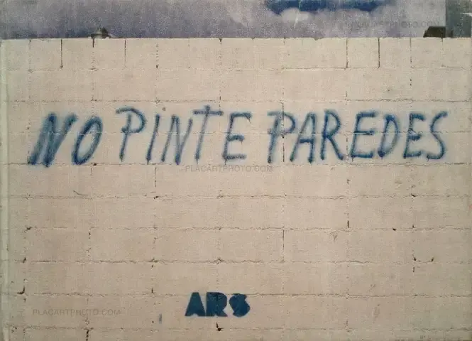 Maria Elena Carias – No Pinte Paredes