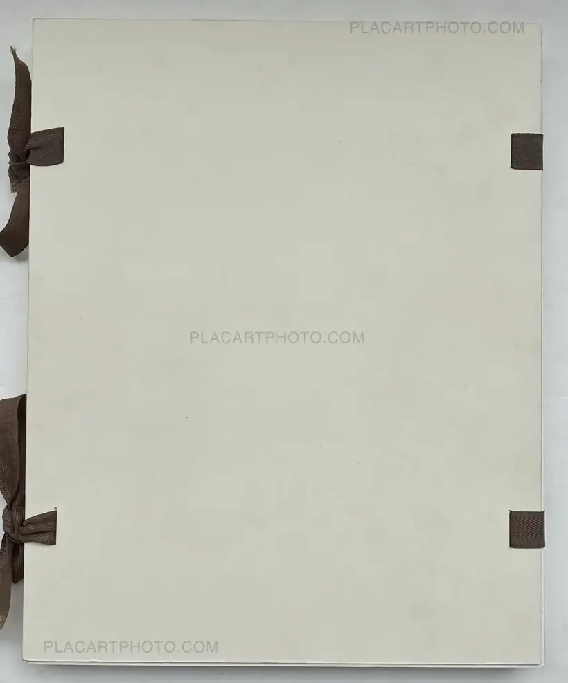 Claude Fauville – Pisseuses (SIGNED AND LIMITED TO 20 COPIES)