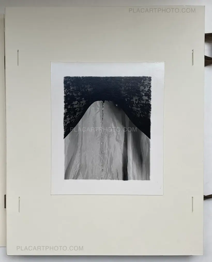 Claude Fauville – Pisseuses (SIGNED AND LIMITED TO 20 COPIES)