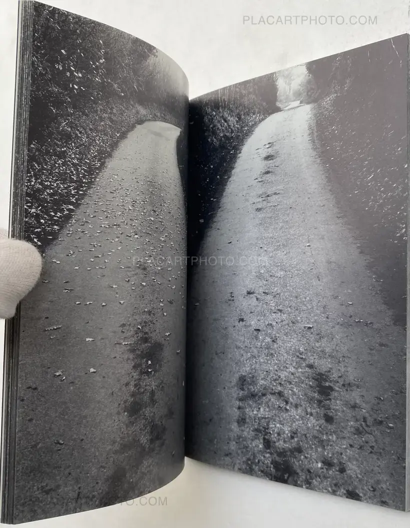 Richard Long – LABYRINTH (SIGNED)
