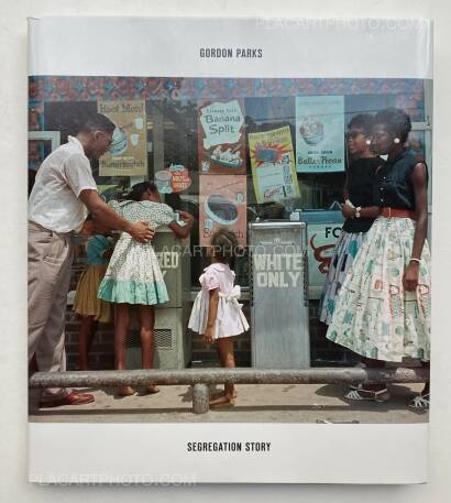 Gordon Parks ,Segregation Story 