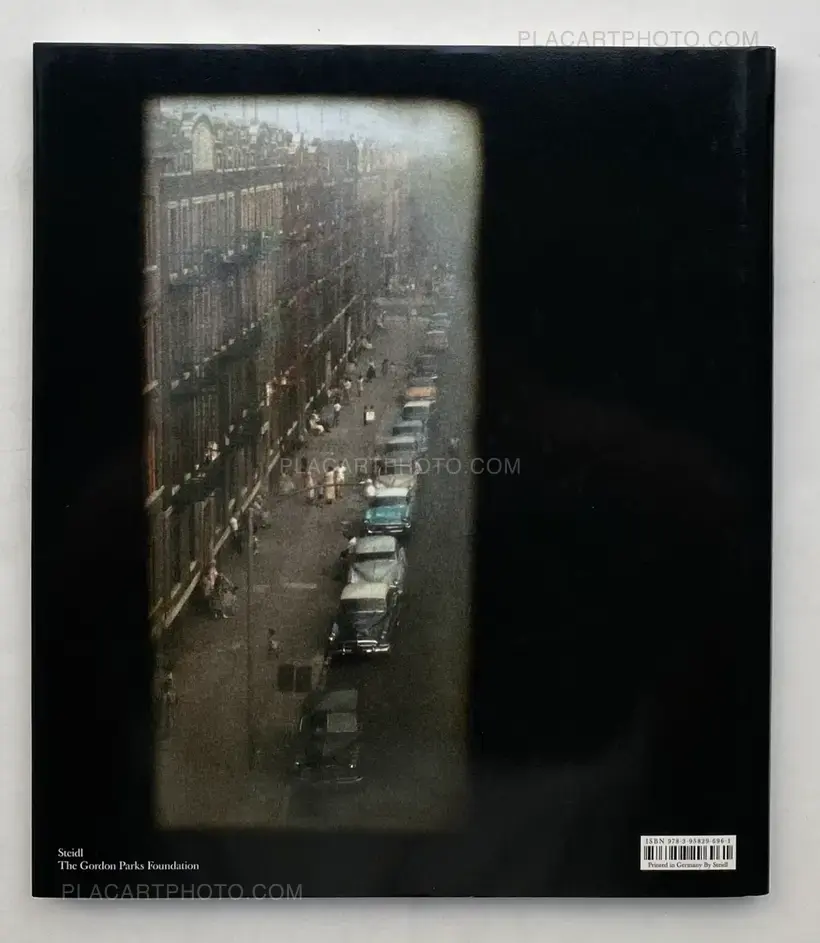 Gordon Parks – The Atmosphere of Crime, 1957