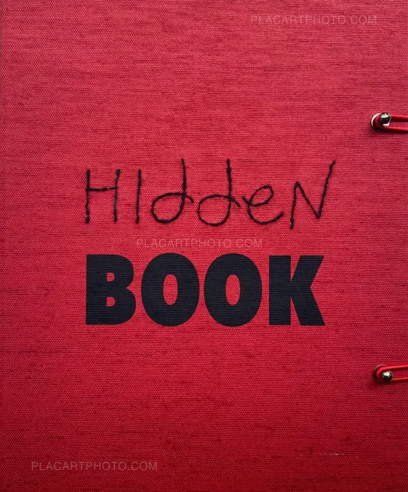 Roberto Aguirrezabala – Hidden Book (SIGNED AND NUMBERED, edt of 45)