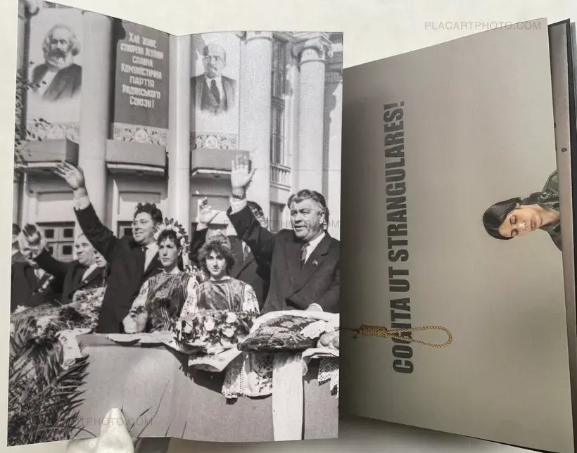 Roberto Aguirrezabala – Hidden Book (SIGNED AND NUMBERED, edt of 45)