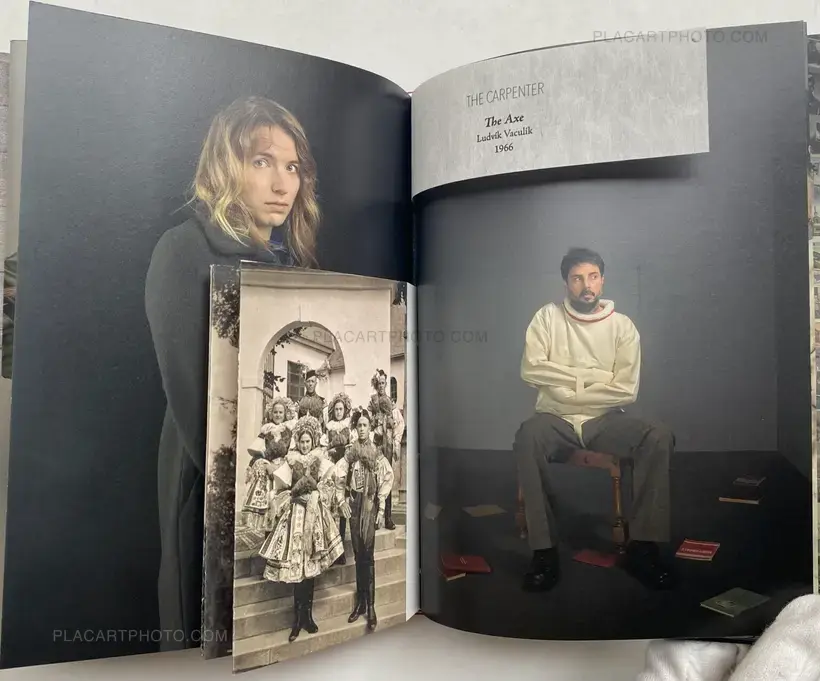 Roberto Aguirrezabala – Hidden Book (SIGNED AND NUMBERED, edt of 45)