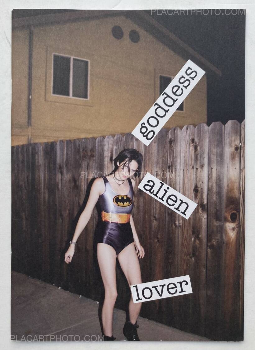 Valerie Phillips – goddess alien lover