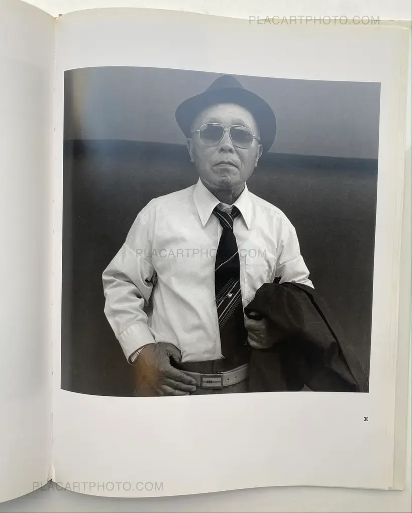 Hiroh Kikai – ECCE HOMO TOKYO ASAKUSA PORTRAITS OF KINGS