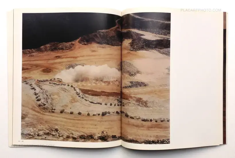 Naoya Hatakeyama – Lime Works