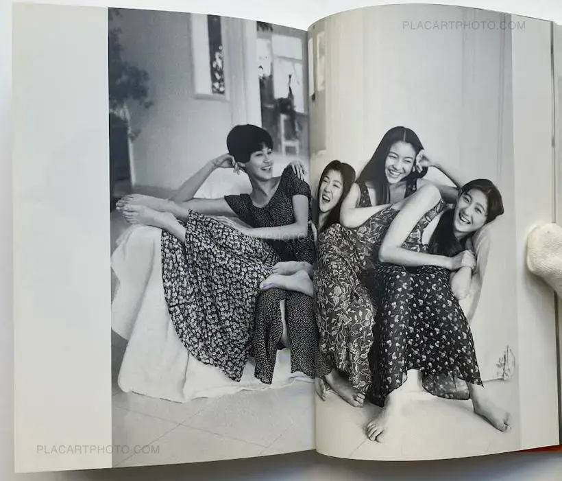 Kishin Shinoyama – Revolutionary Girl