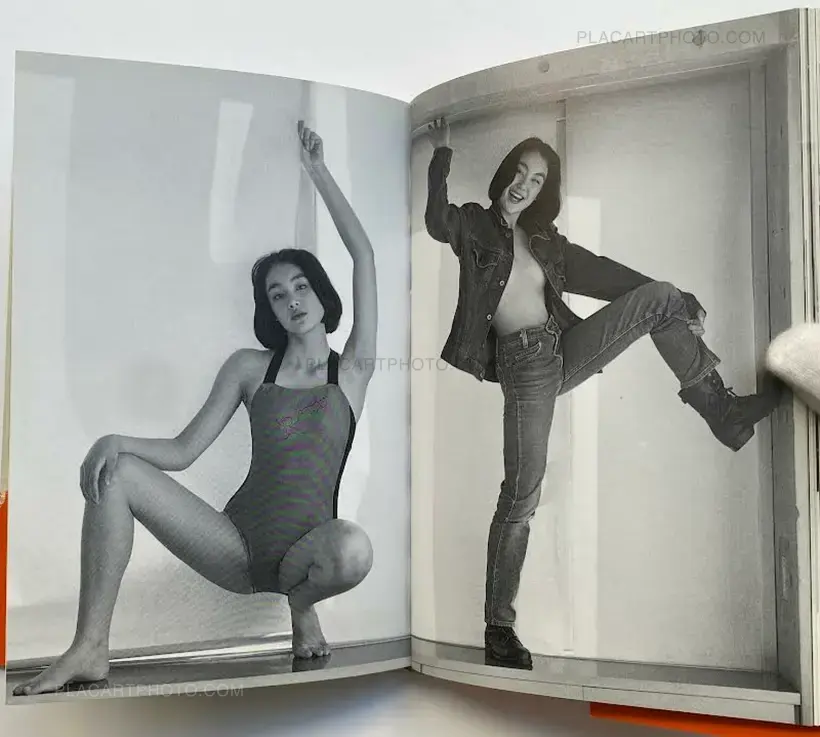 Kishin Shinoyama – Revolutionary Girl