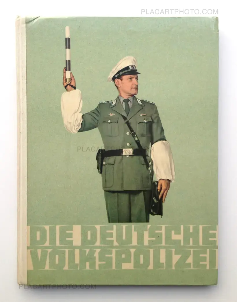 Collective – Die deutsche Volkspolizei