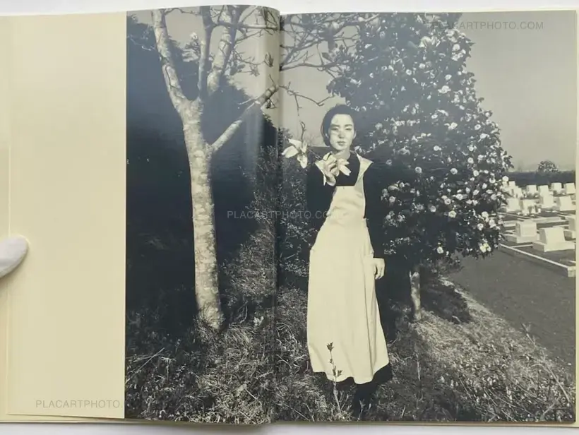 Kishin Shinoyama – water fruit (with obi)