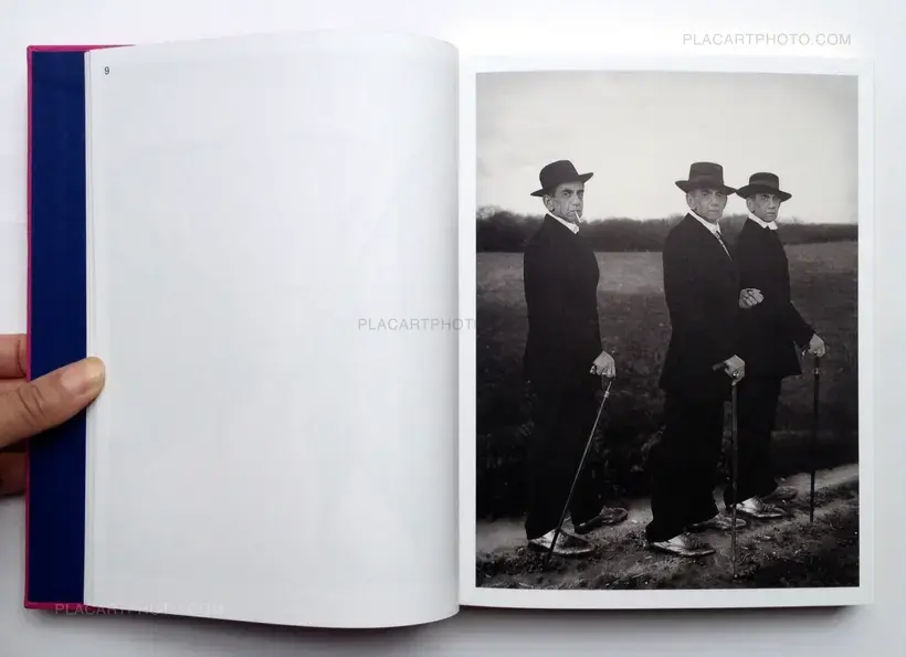 Catherine Balet & Ricardo Martinez Paz – Looking for the Masters in Ricardo’s Golden Shoes (Signed copy)