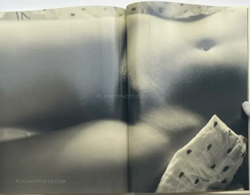 Kishin Shinoyama – water fruit (with obi)