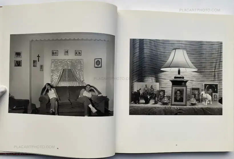 LaToya Ruby Frazier – THE NOTION OF FAMILY (First edition)