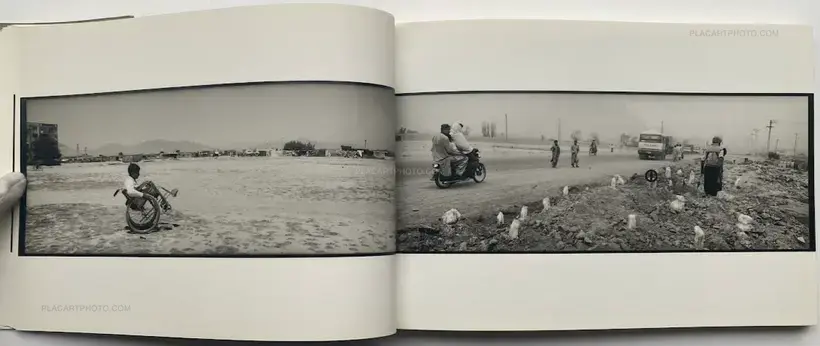 Jane Evelyn Atwood – Sentinelles de l’ombre (Signed)