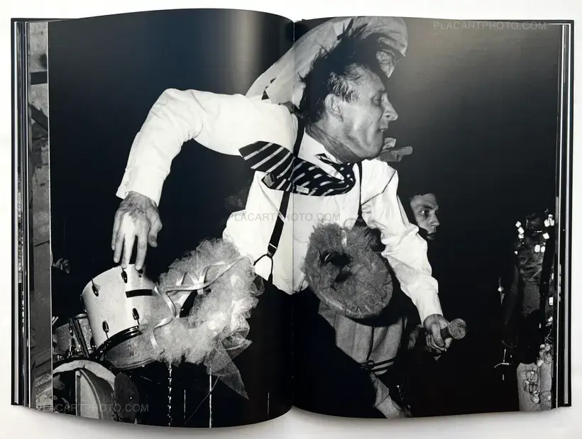 Stanley Greene – THE WESTERN FRONT