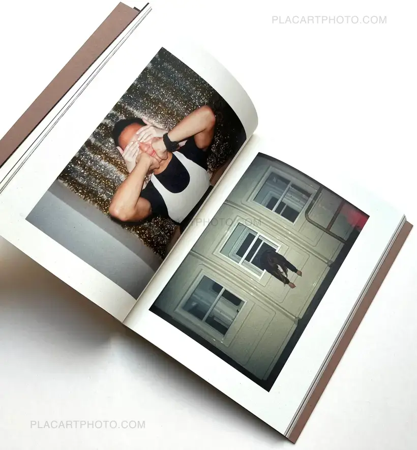 Collective – BODY AS PACKAGING