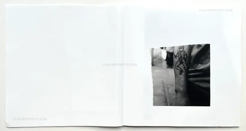 Chan Wai Kwong – UNTITLED (09-22 White cover. Unique book with prints)