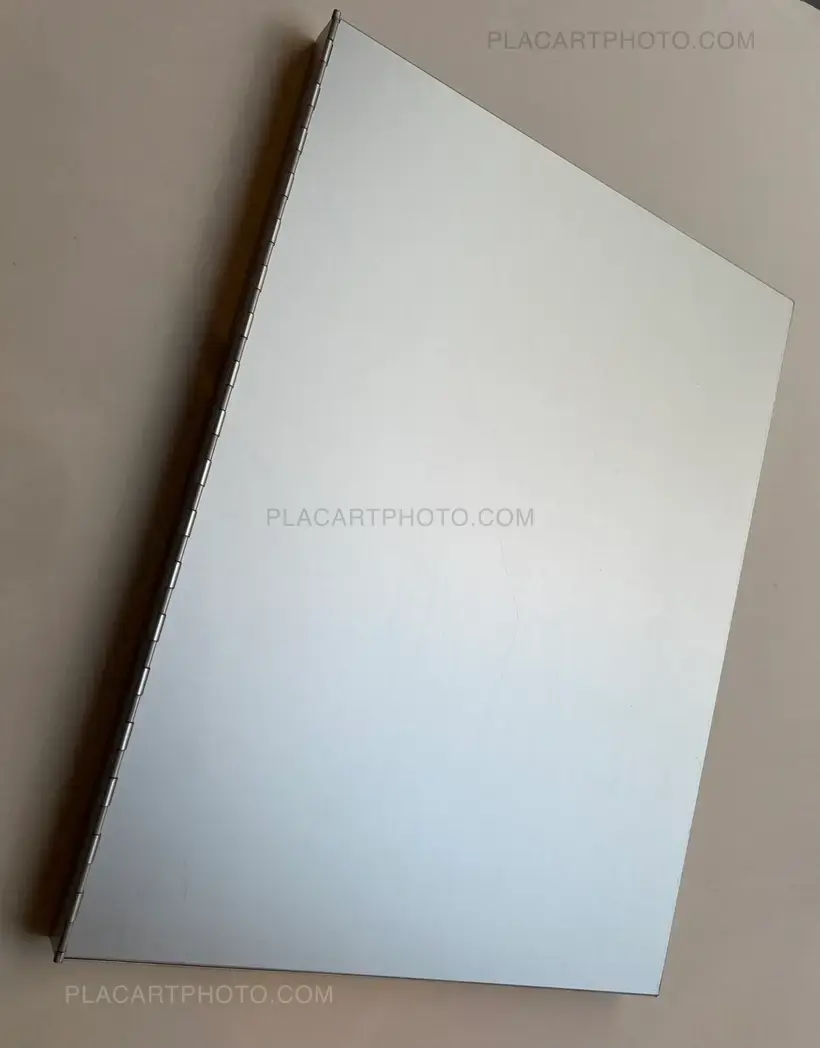 Hiroshi Sugimoto – TIME EXPOSED (SIGNED)